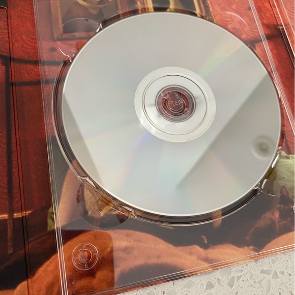 ‘Amelie’ DVD boxed set (2) - Picture 4 of 7